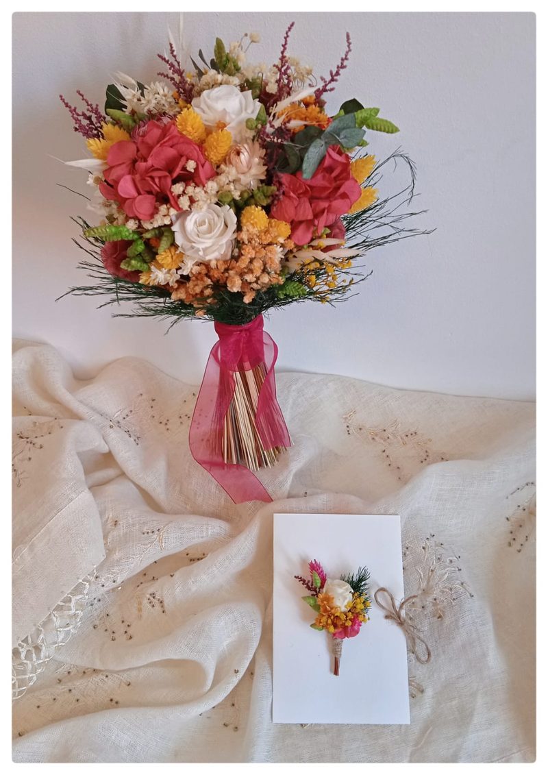 Ramo de novia en tonos coral